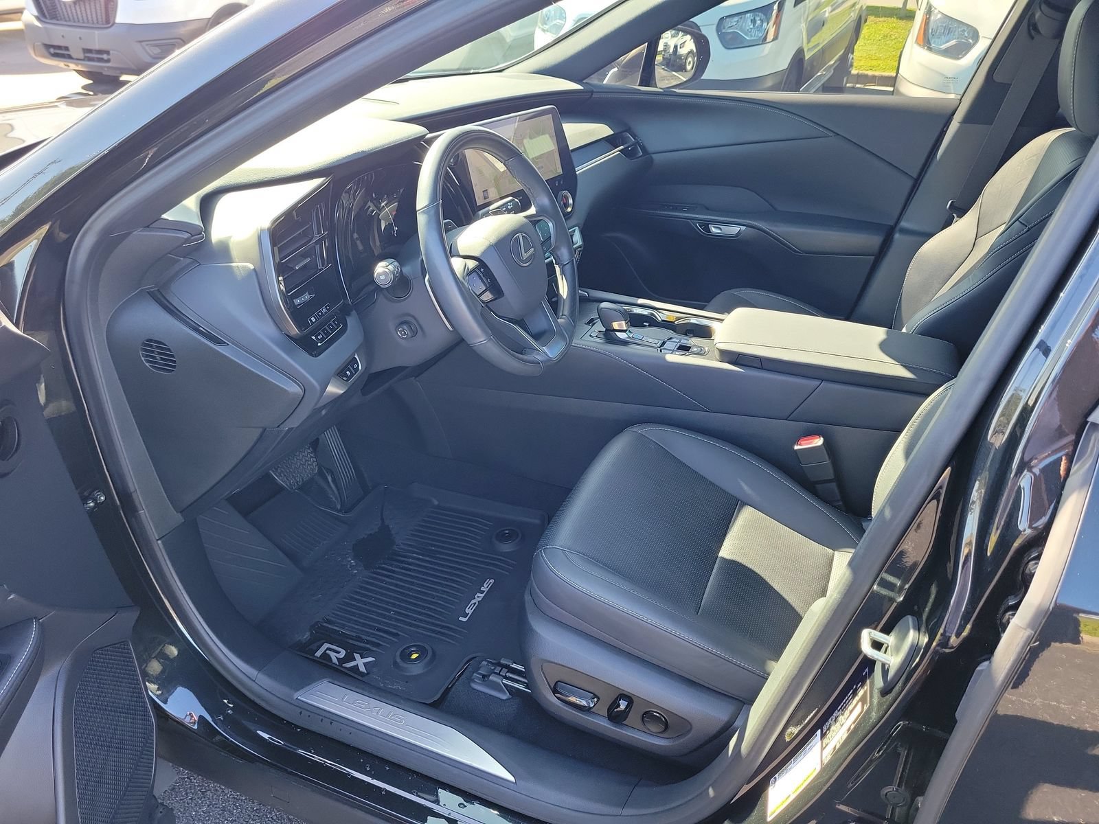 Used 2024 Lexus RX 350 Premium Plus w/ Convenience Package AWD/4WD image 16