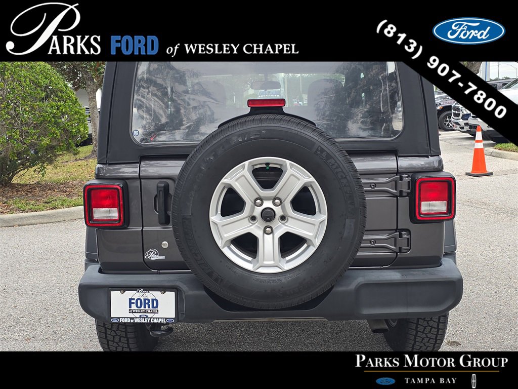 Used 2020 Jeep Wrangler Sport image 6