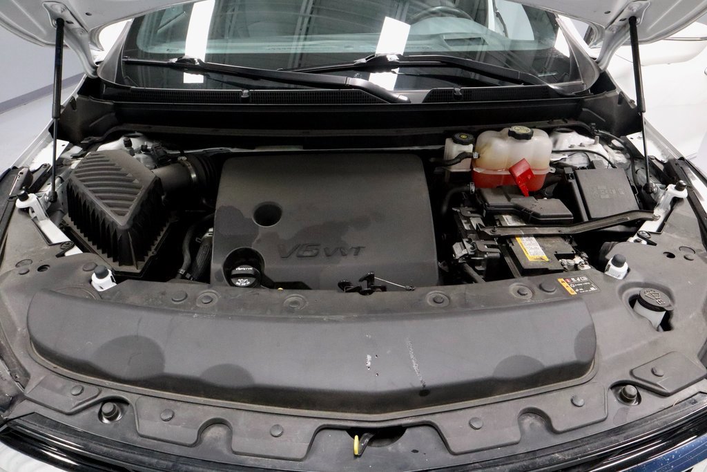 Used 2024 Buick Enclave Premium image 19