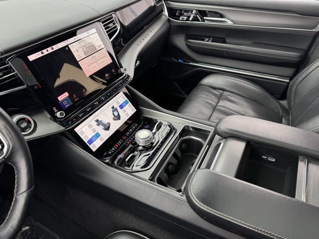 Used 2022 Jeep Grand Wagoneer Series II image 17