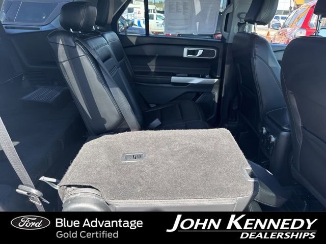 Certified 2022 Ford Explorer XLT w/ Equipment Group 202A AWD/4WD image 33