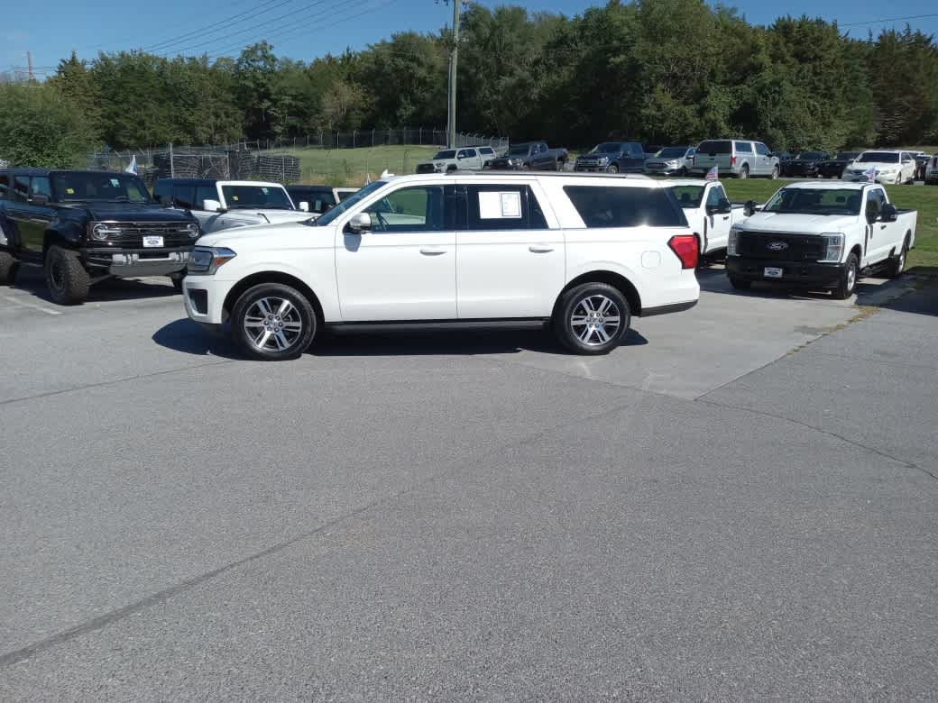 Certified 2024 Ford Expedition Max XLT AWD/4WD image 4
