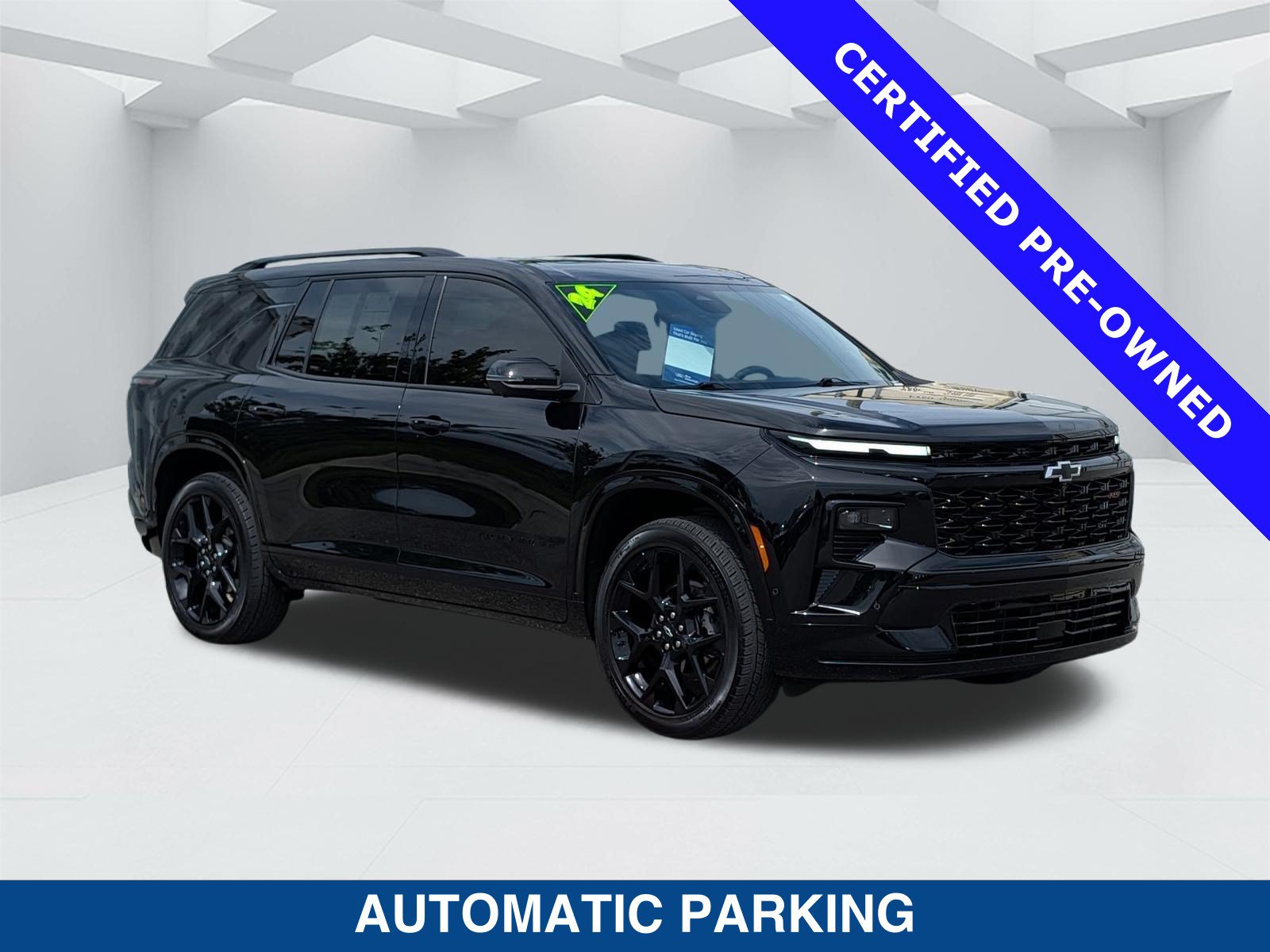 Used 2024 Chevrolet Traverse RS FWD video 3