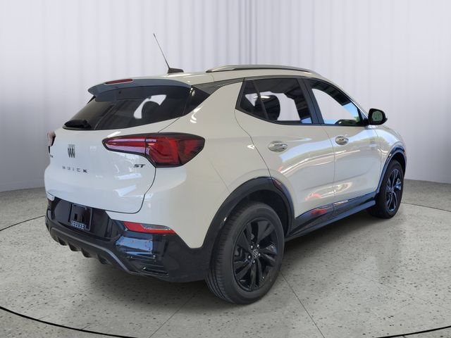 Used 2024 Buick Encore GX Sport Touring w/ Comfort Package AWD/4WD image 4