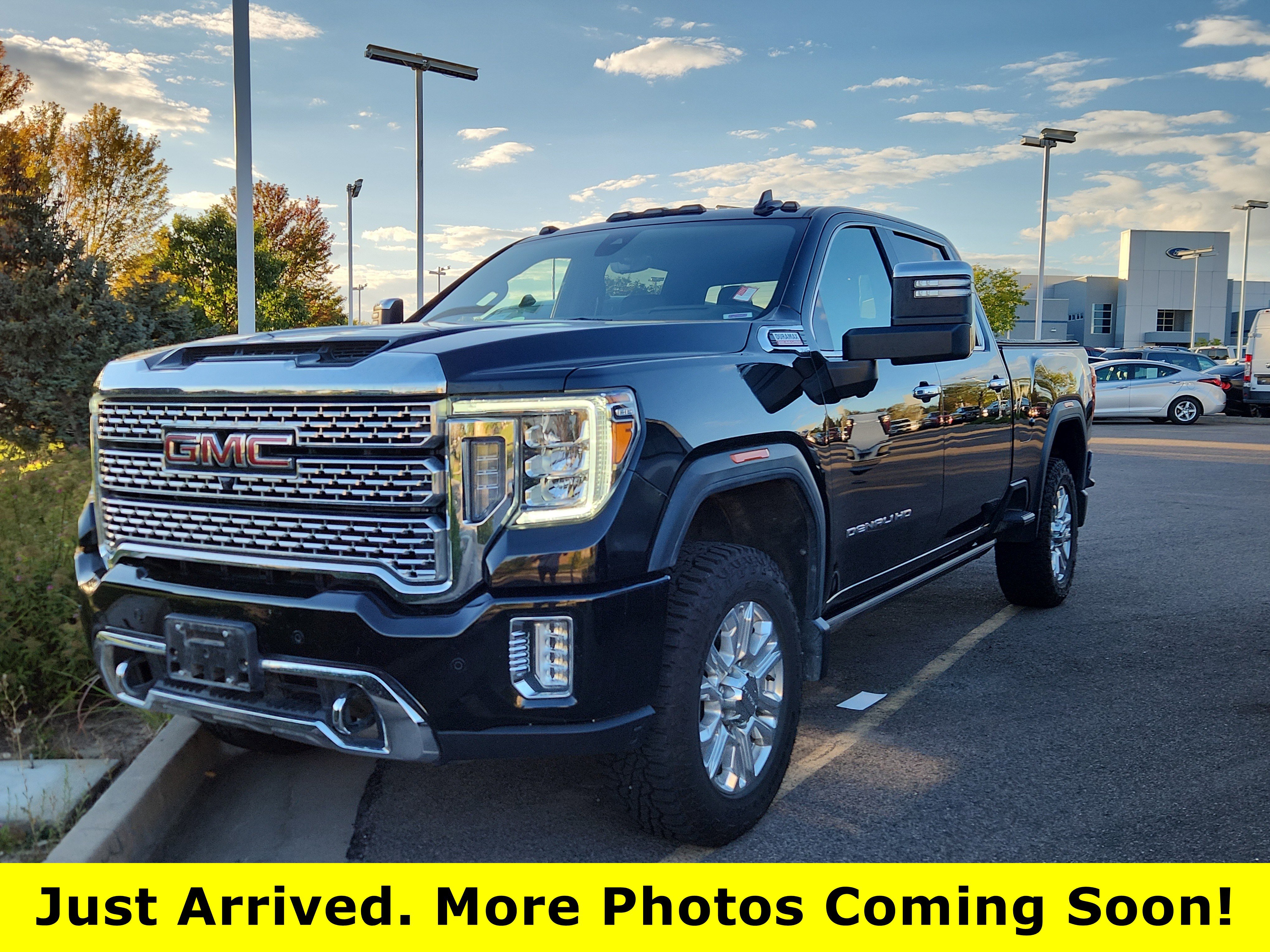 Used 2022 GMC Sierra 2500 Denali w/ Denali Ultimate Package