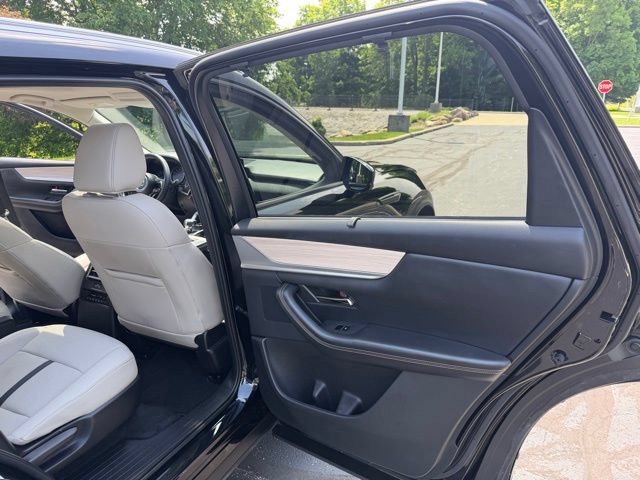 Used 2024 MAZDA CX-90 3.3 Turbo w/ Preferred Plus AWD/4WD image 35