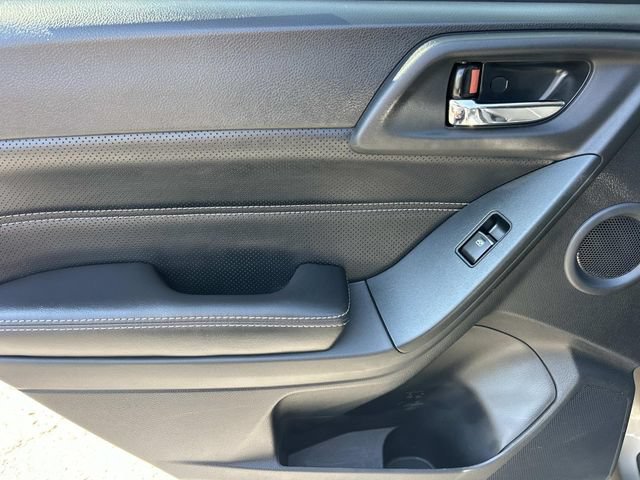 Used 2018 Subaru Forester 2.5i Touring AWD/4WD image 18