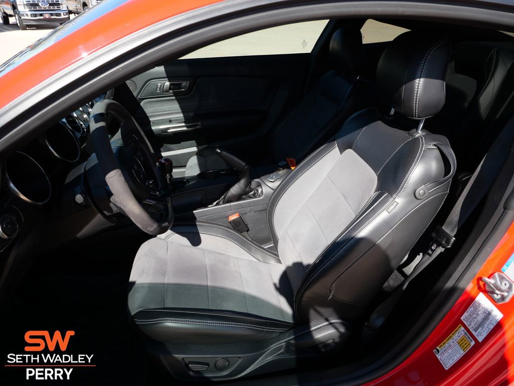 Certified 2020 Ford Mustang Shelby GT350 w/ Technology Package RWD image 12