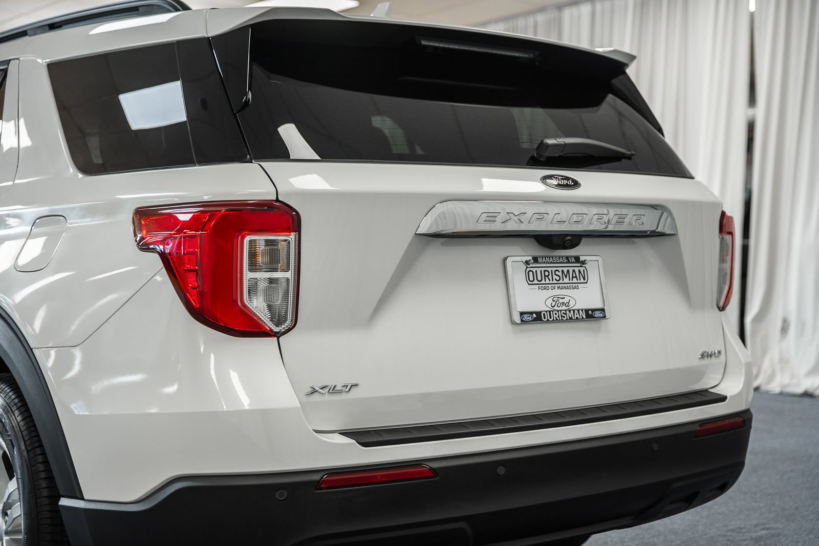 Certified 2022 Ford Explorer XLT image 6