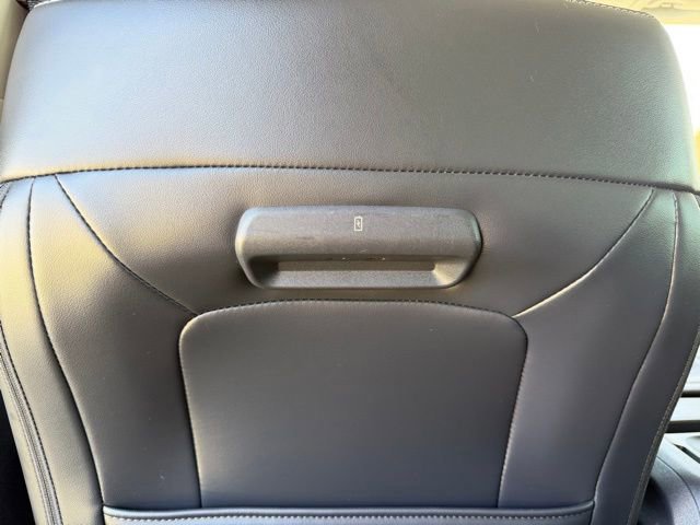 Certified 2025 Ford Expedition Platinum image 26