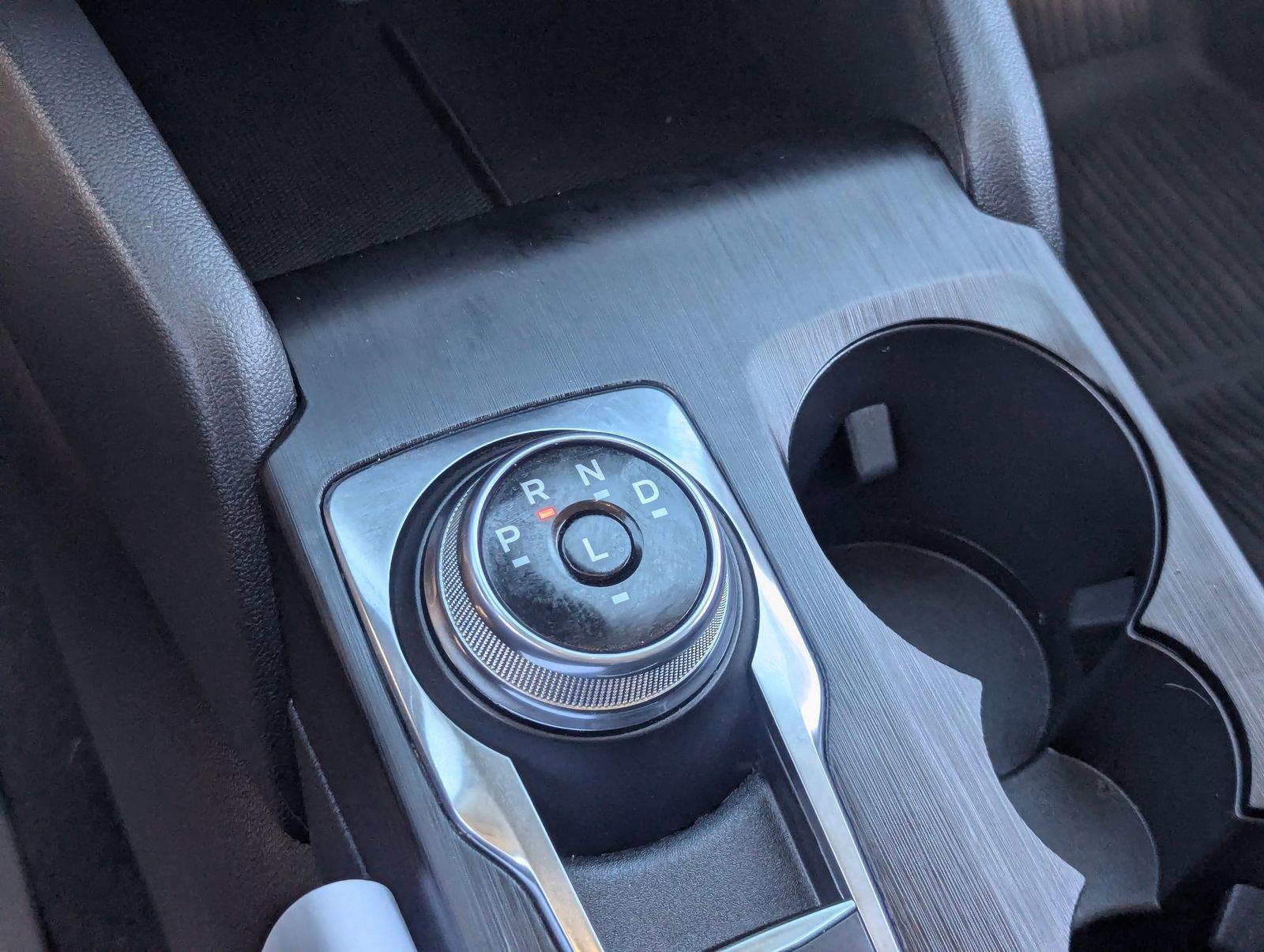 Certified 2025 Ford Escape SE image 25