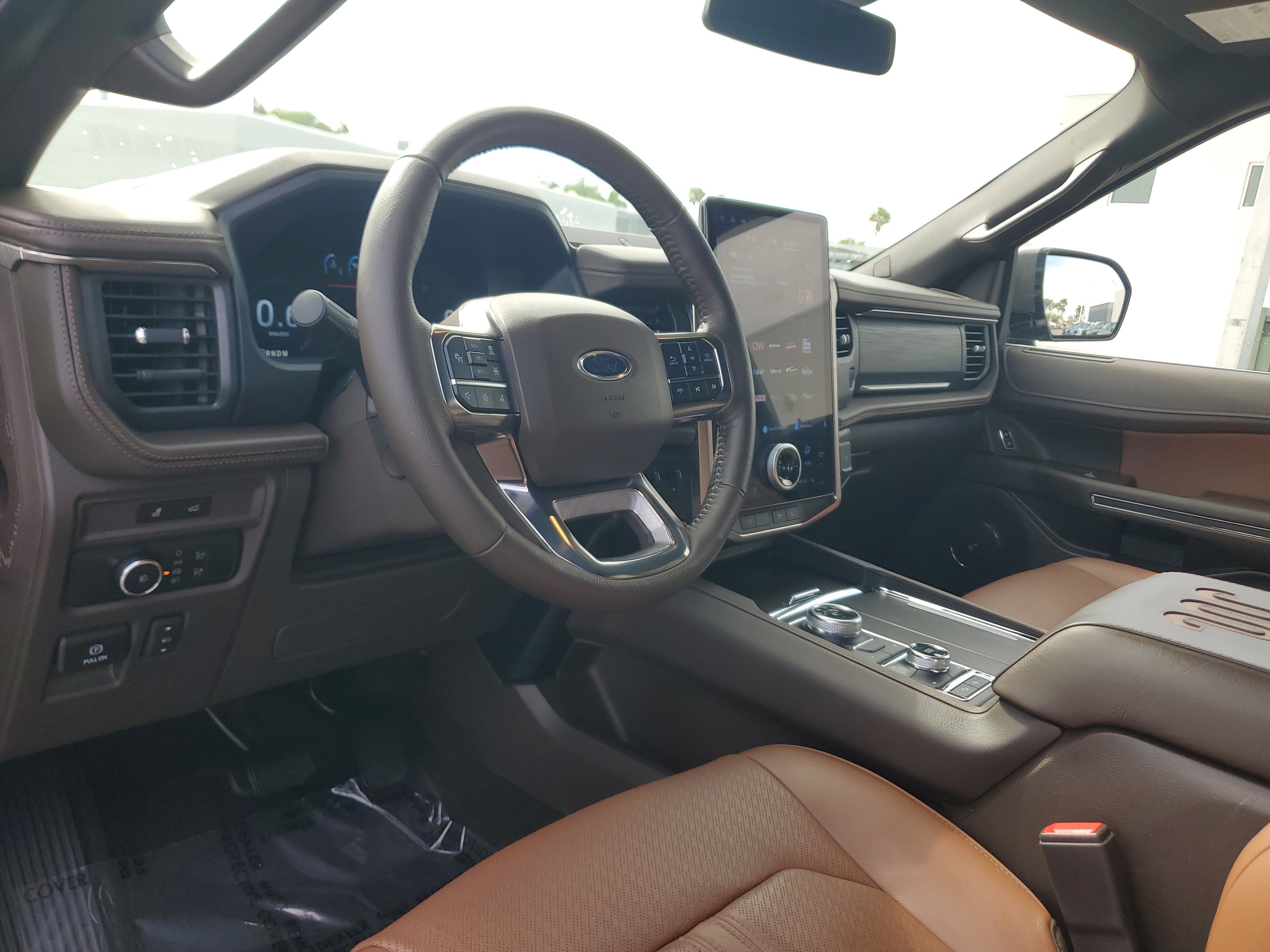 Certified 2024 Ford Expedition King Ranch AWD/4WD image 9