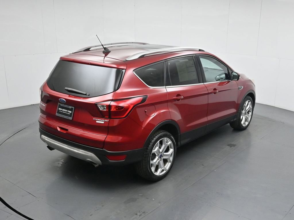 Certified 2019 Ford Escape Titanium image 16