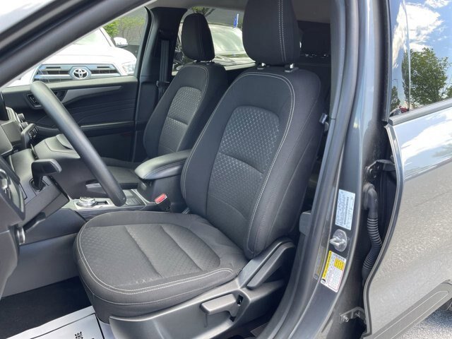 Certified 2025 Ford Escape Active AWD/4WD image 6