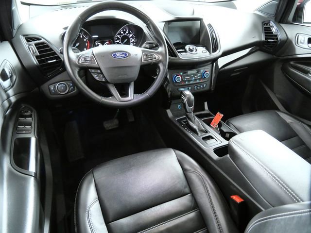 Certified 2019 Ford Escape Titanium AWD/4WD image 4
