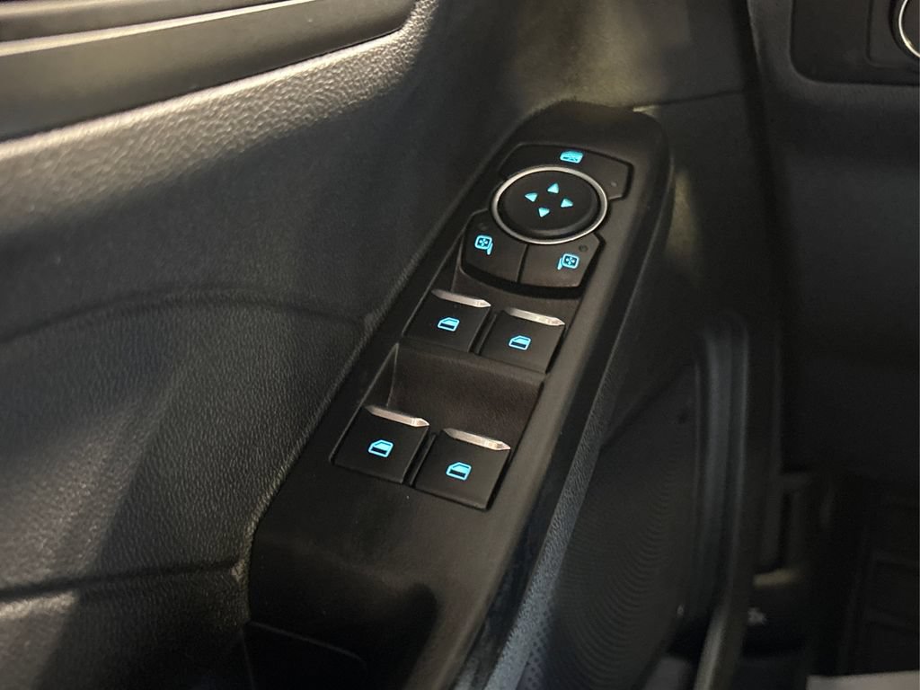 Certified 2025 Ford Escape Active AWD/4WD image 34