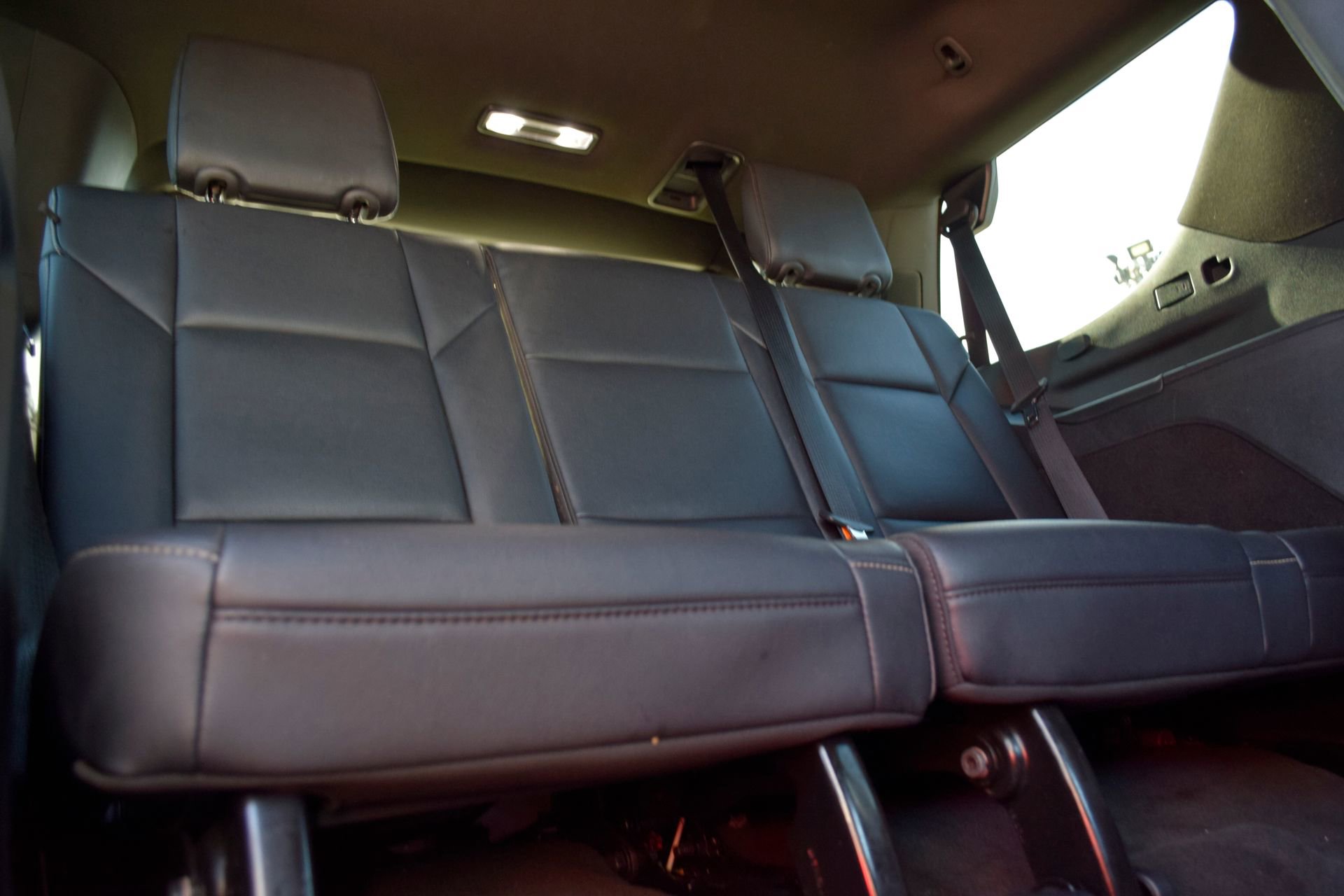 Used 2023 Cadillac Escalade Luxury image 23