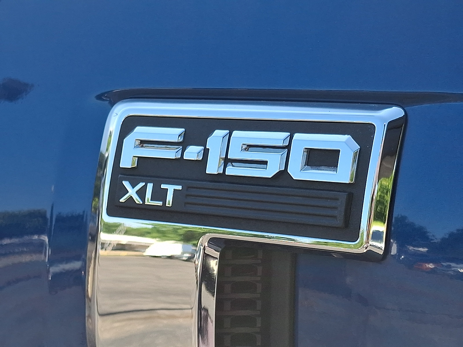 Certified 2025 Ford F150 XLT w/ Equipment Group 301A Standard AWD/4WD image 30