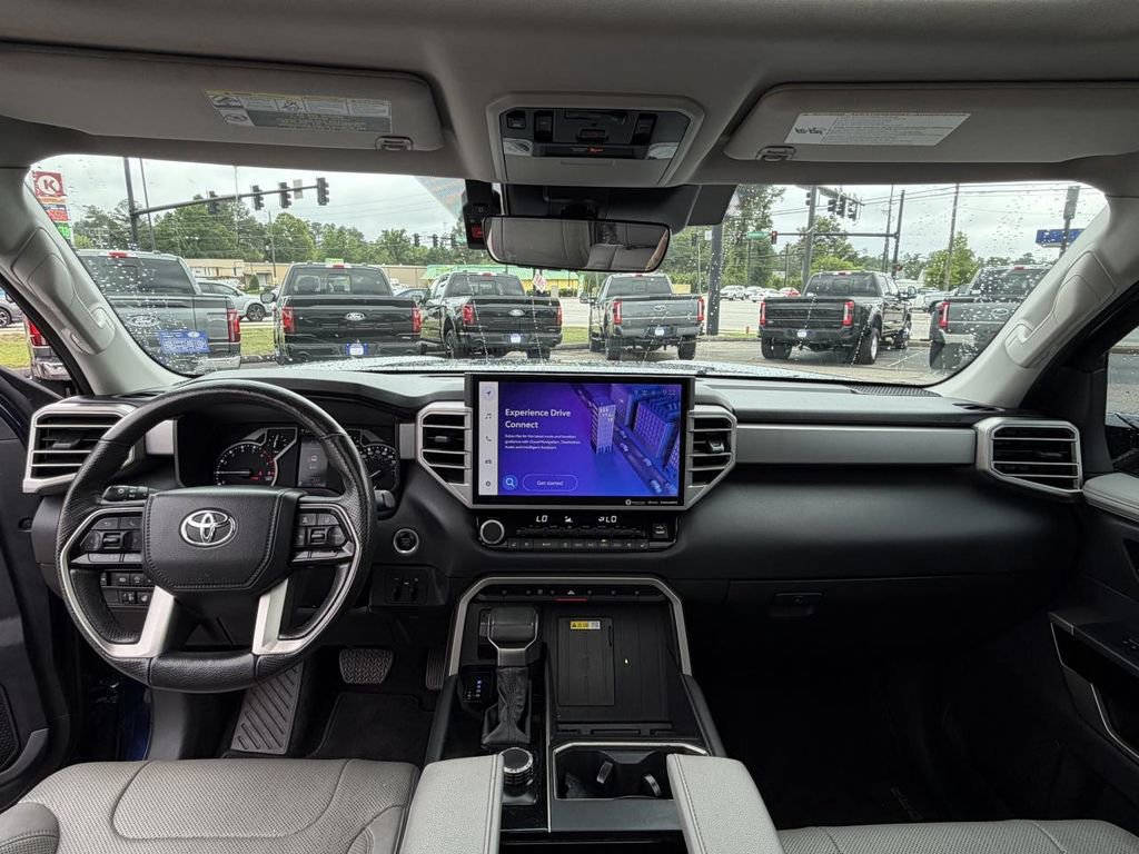 Used 2023 Toyota Tundra Limited w/ Power Package RWD image 3