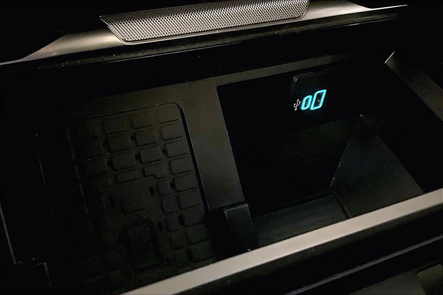 Certified 2024 Ford F350 Platinum w/ Tremor Off-Road Package image 31