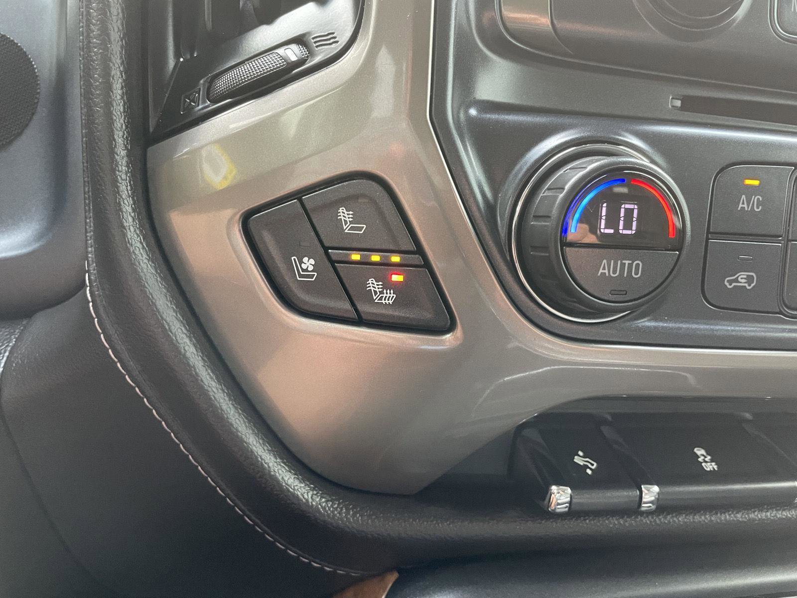 Used 2018 Chevrolet Silverado 1500 High Country AWD/4WD image 28