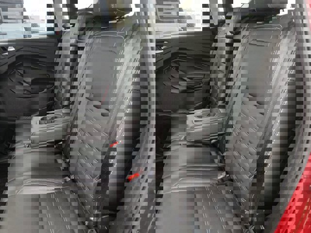 Certified 2018 Ford Escape Titanium w/ Ford Safe & Smart Package image 24