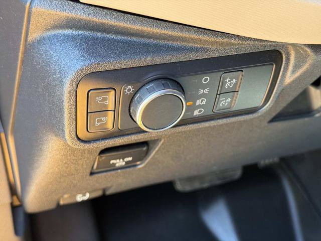 Certified 2022 Ford Bronco Wildtrak AWD/4WD image 12