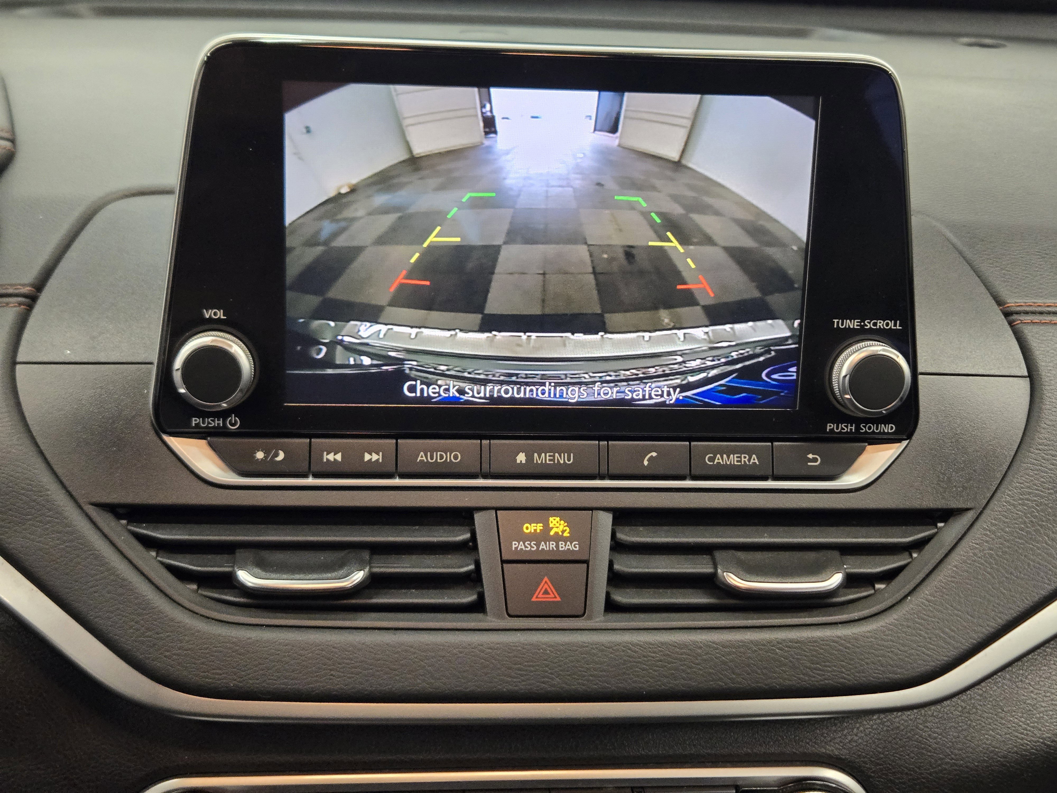 Used 2022 Nissan Altima 2.5 SR w/ Midnight Edition Package image 17