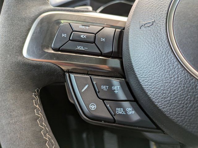 Certified 2022 Ford Mustang Shelby GT500 w/ Carbon Fiber Track Pack image 20