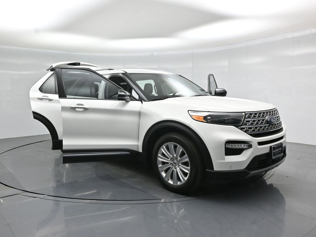 Certified 2020 Ford Explorer Limited w/ Hybrid Equipment Group 310A RWD image 34