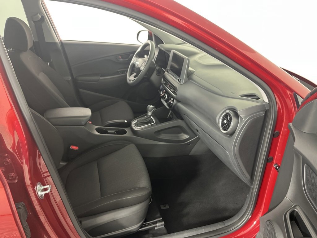 Used 2023 Hyundai Kona SEL image 30