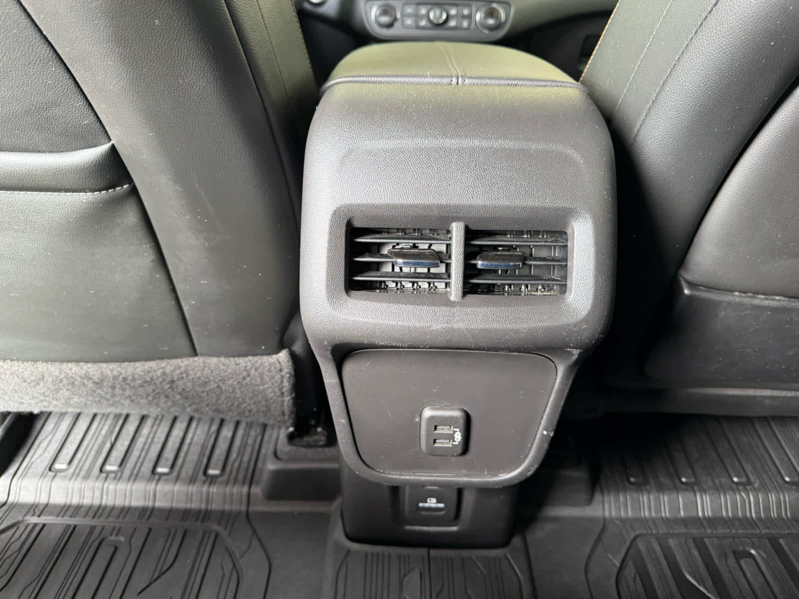 Used 2020 GMC Terrain SLT w/ Preferred Package AWD/4WD image 11