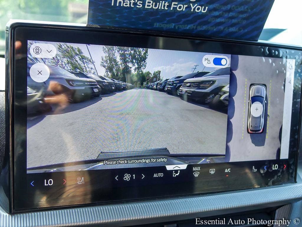 Certified 2025 Ford Explorer ST AWD/4WD image 18