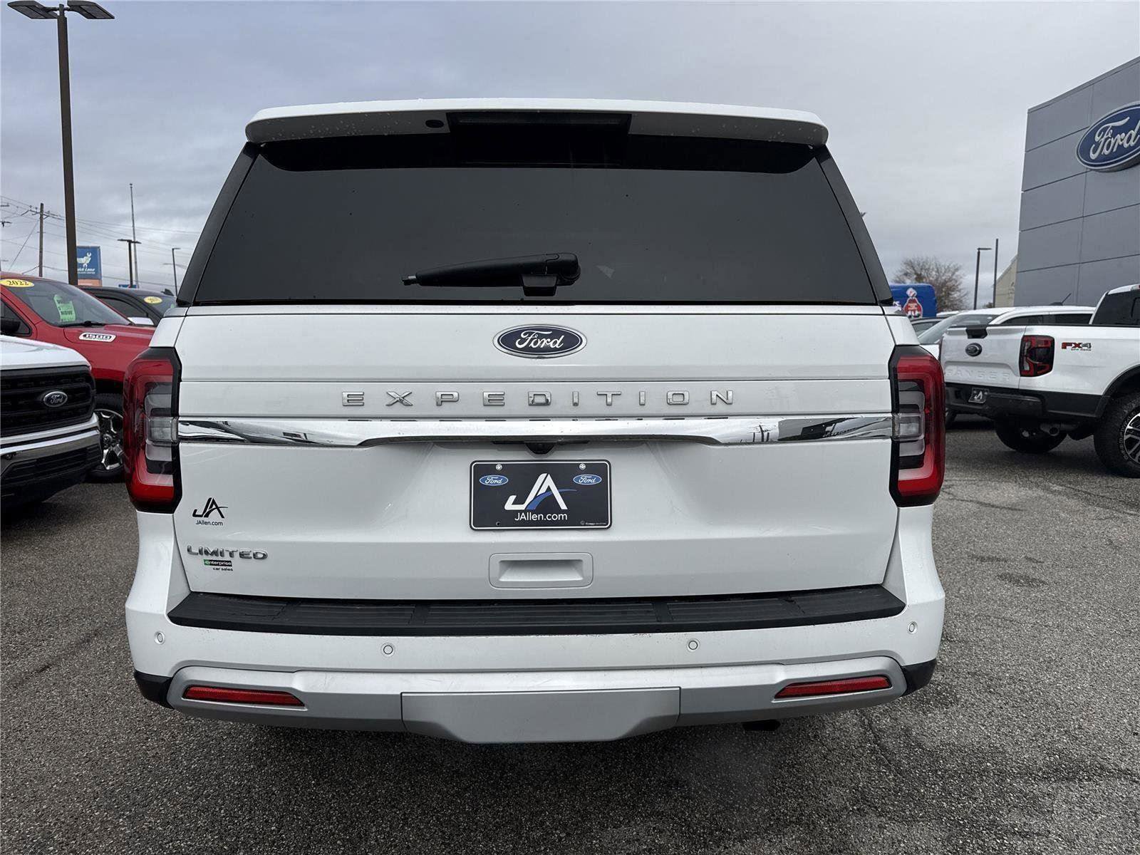 Certified 2022 Ford Expedition Limited image 15