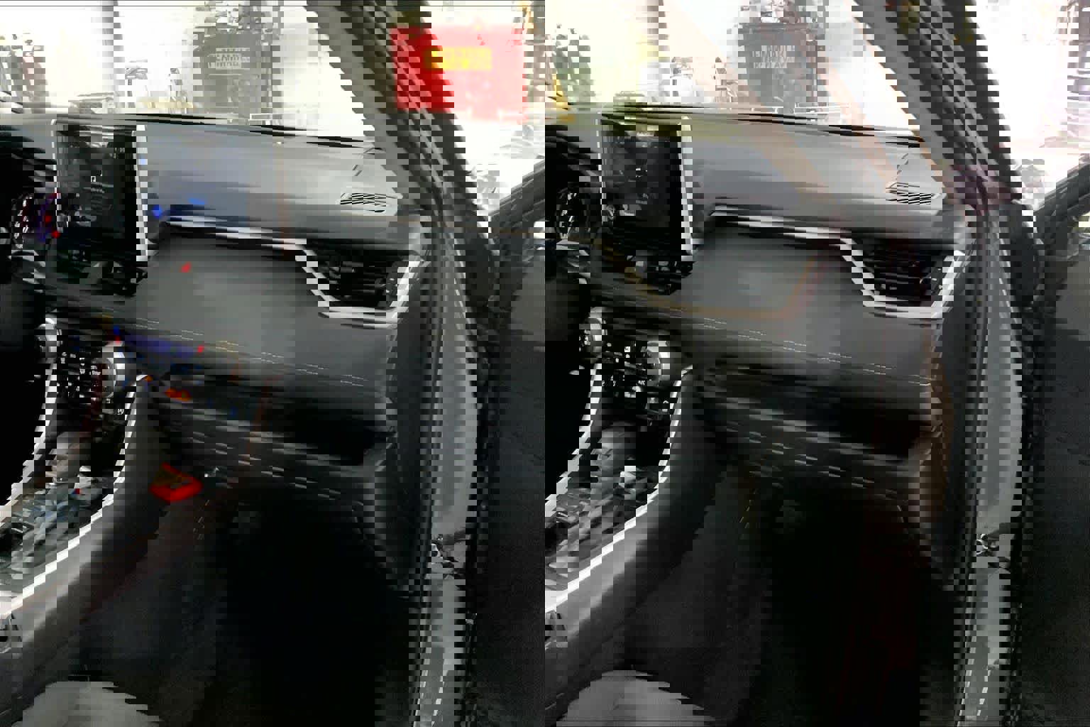 Used 2024 Toyota RAV4 XLE image 18