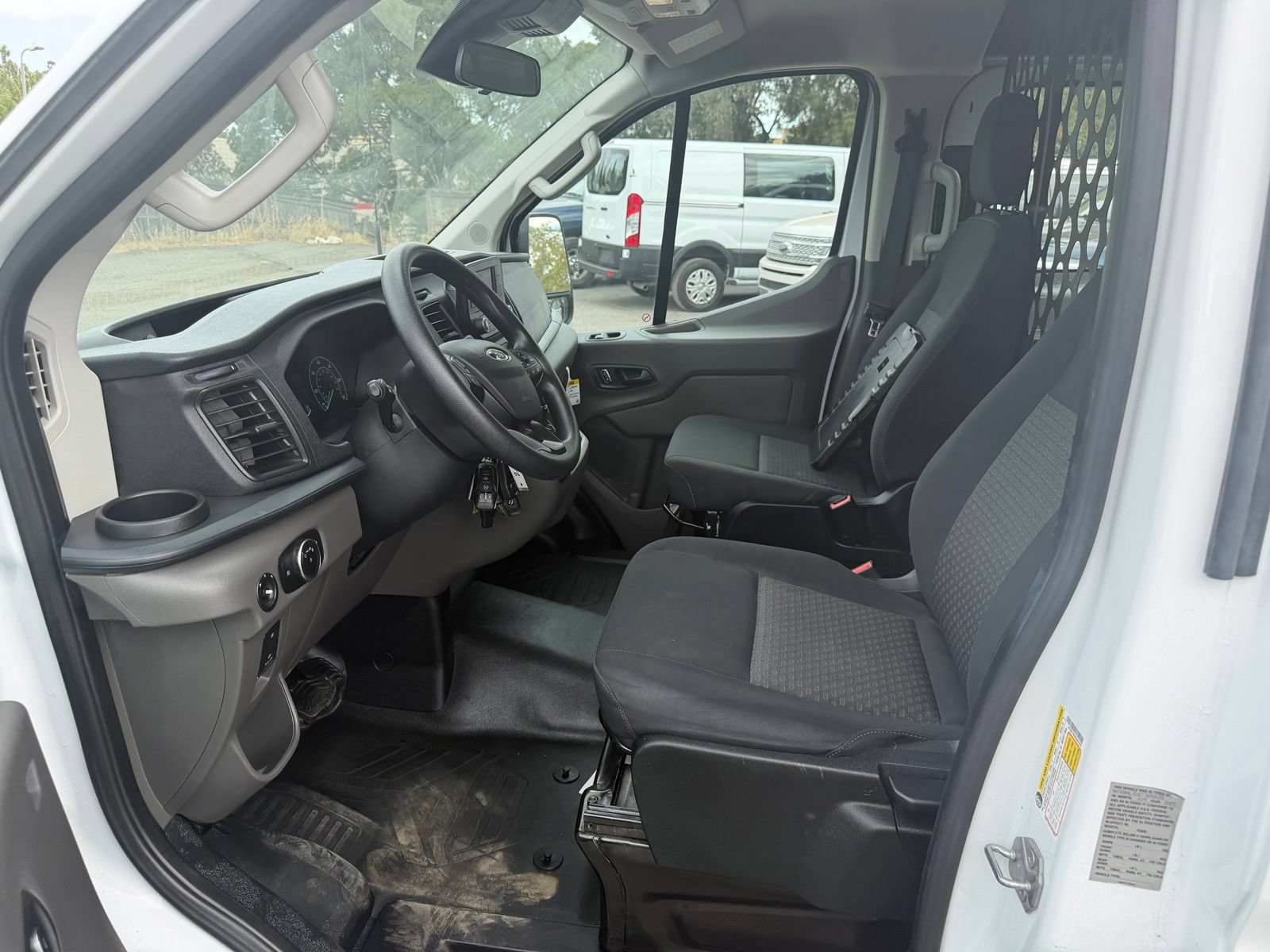 Certified 2025 Ford Transit 250 Low Roof w/ Exterior Upgrade Package RWD image 10