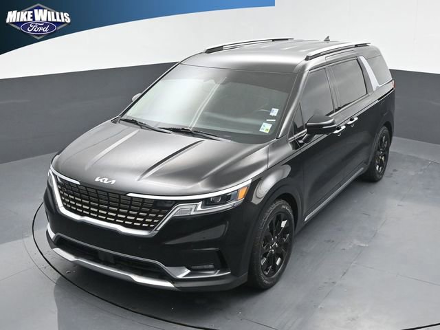Used 2022 Kia Carnival SX image 2