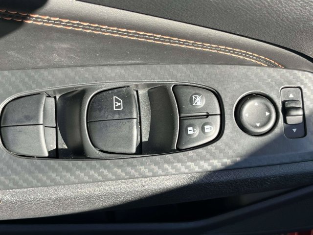 Used 2020 Nissan Altima 2.5 SR FWD image 17