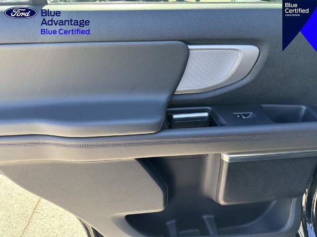 Certified 2025 Ford Expedition Active AWD/4WD image 12