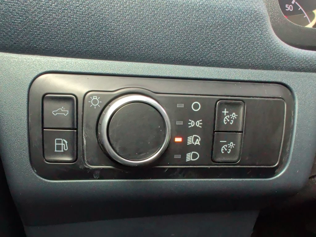 Certified 2024 Ford Maverick XLT w/ XLT Luxury Package FWD image 28