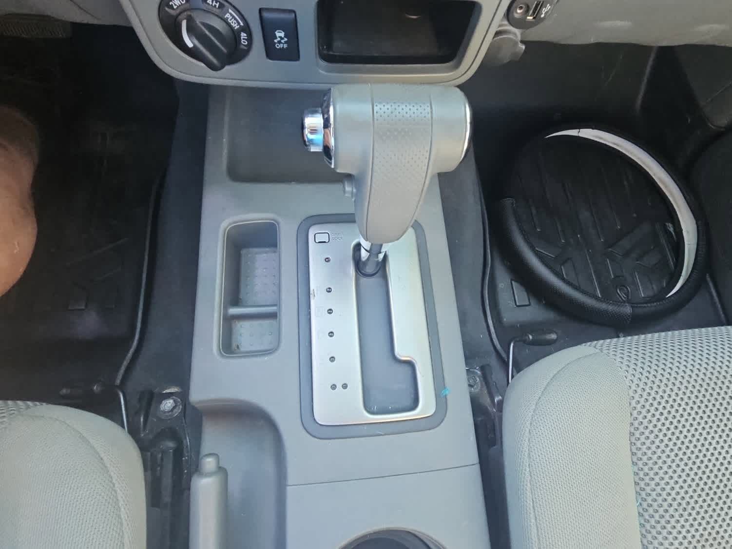 Used 2019 Nissan Frontier SV AWD/4WD image 16