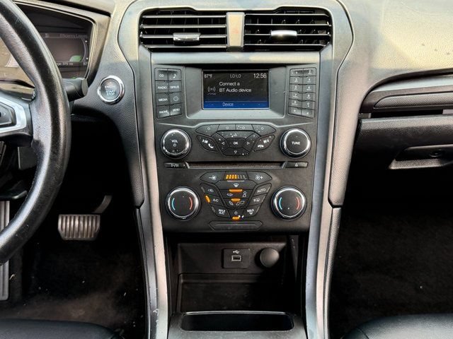 Certified 2018 Ford Fusion SE w/ Equipment Group 601A FWD image 29