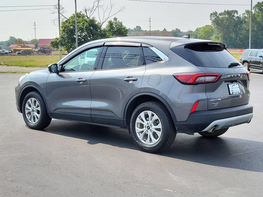 Certified 2023 Ford Escape Active w/ Tech Pack #2 AWD/4WD image 4
