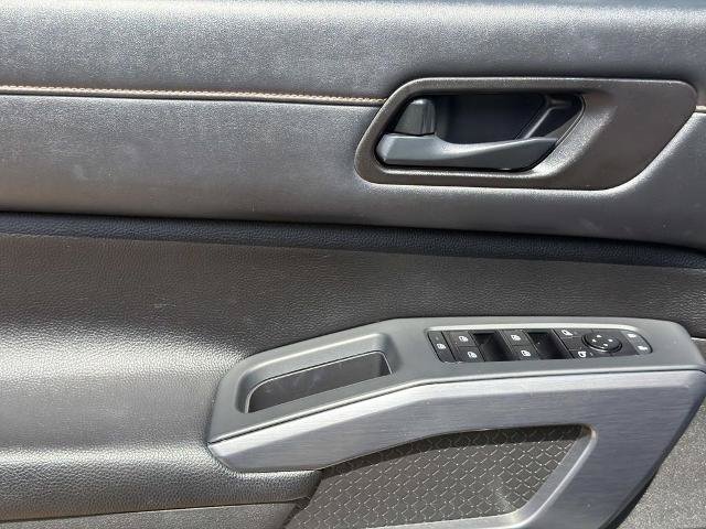 Used 2023 Nissan Pathfinder Rock Creek AWD/4WD image 22