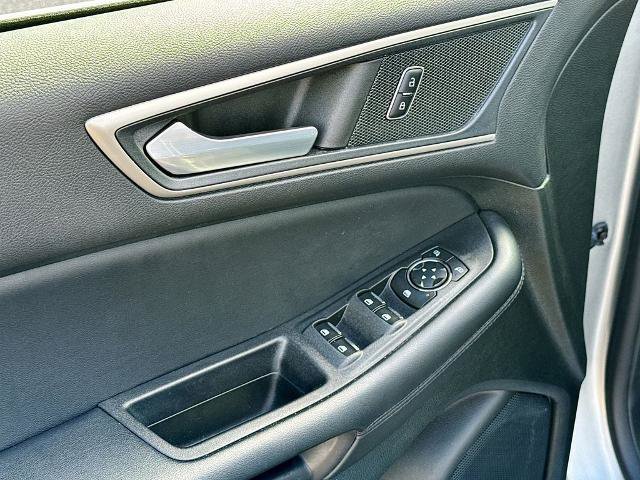Certified 2023 Ford Edge SEL w/ Convenience Package AWD/4WD image 15