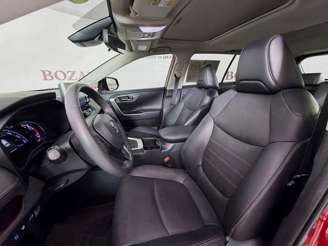 Used 2022 Toyota RAV4 Limited AWD/4WD image 25
