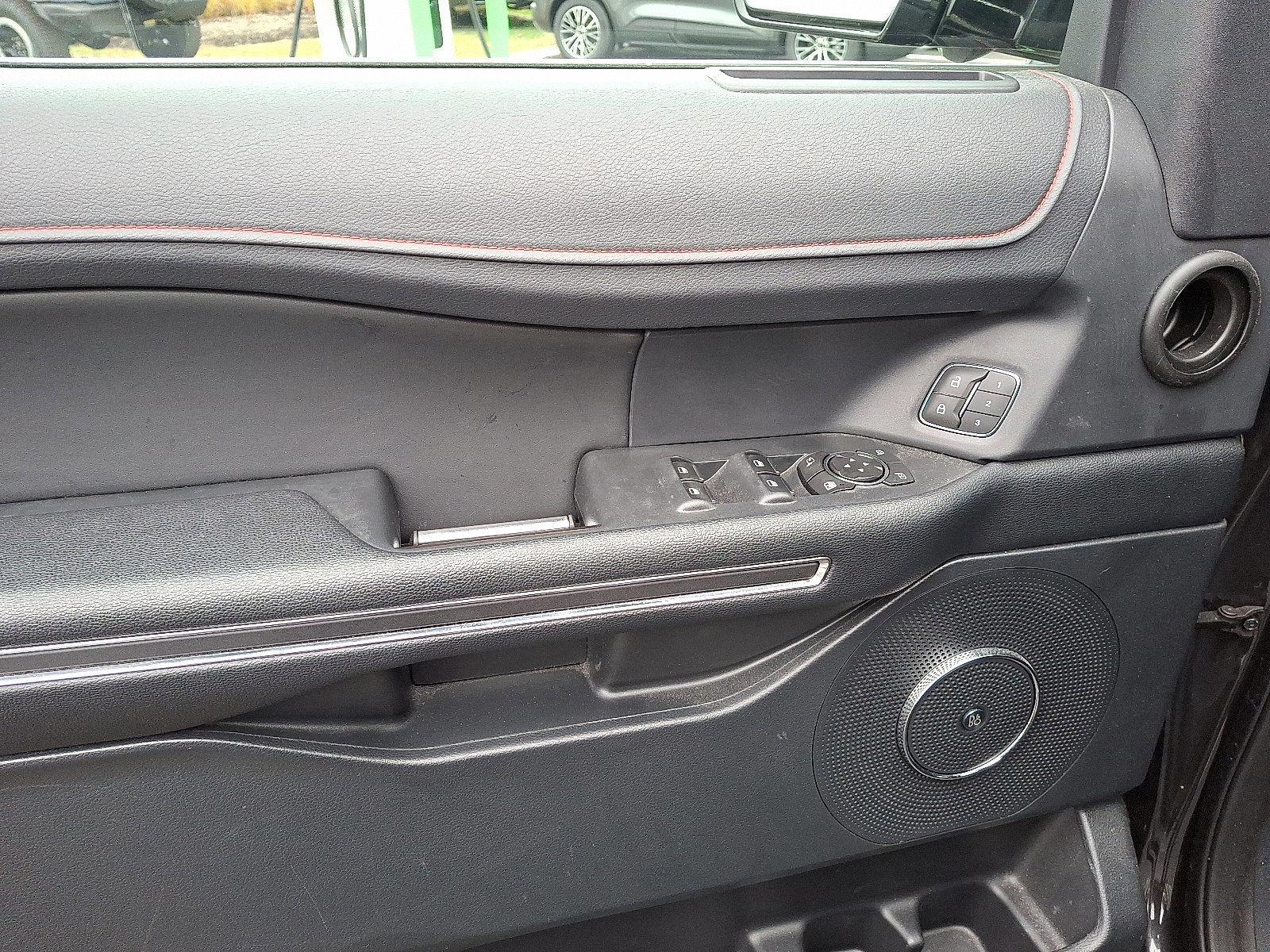 Certified 2022 Ford Expedition Max Limited image 14