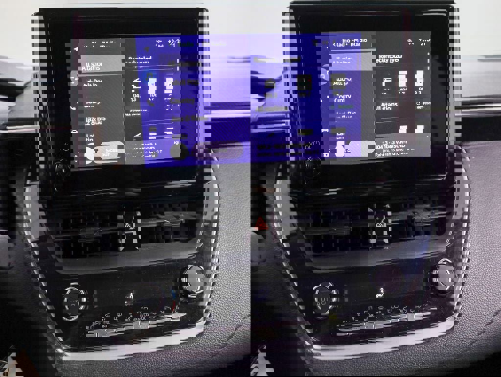 Used 2024 Toyota Corolla LE image 24