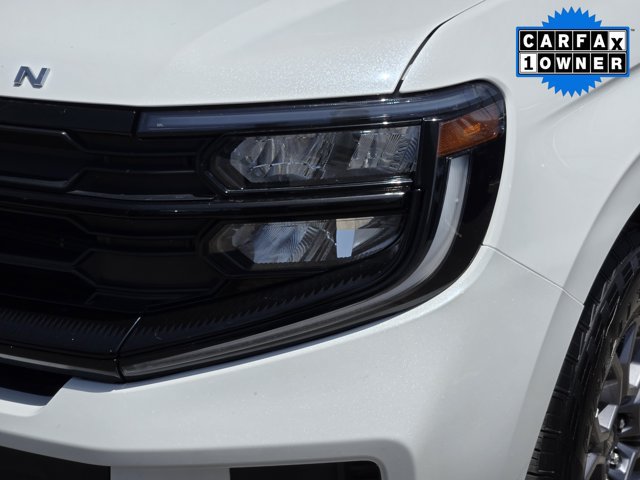 Certified 2025 Ford Expedition Active AWD/4WD image 8