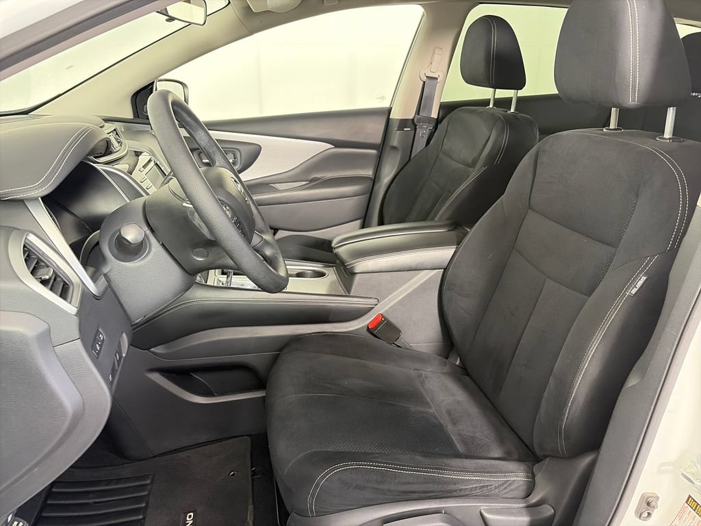 Used 2022 Nissan Murano S AWD/4WD image 11